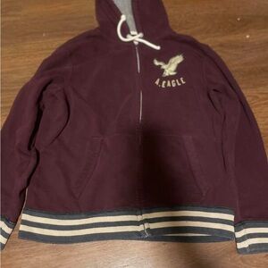 American Eagle Outfitters Vintage Label Maroon Fleece
